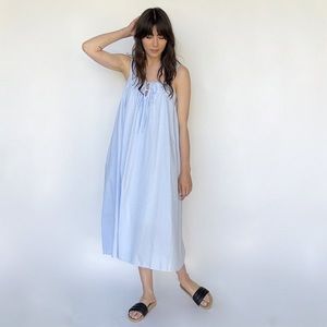 XiRENA Kynsley Dress